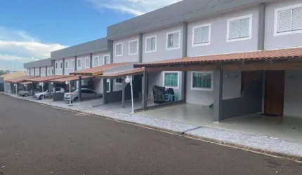 Sobrado com 3 dormitórios para alugar, 140 m² por R$ 2.100/mês - Santiago II - Londrina/PR