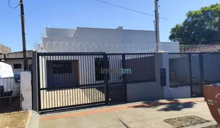 Casa com 3 dormitórios à venda, 91 m² por R$ 352.000 - Leonor - Londrina/PR