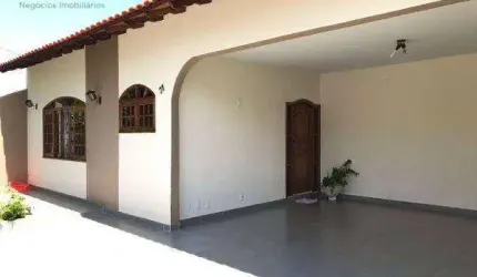 Casa com 3 dormitórios à venda, 330 m² por R$ 1.100.000,00 - Andrade - Londrina/PR