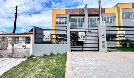 Sobrado à venda Neves
