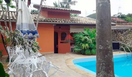 Casa com 4 dormitórios à venda, 265 m² por R$ 1.100.000,00 - Martim de Sá - Caraguatatuba/SP