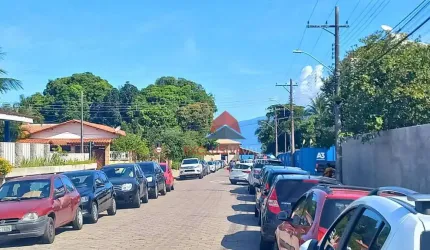 Casa com 3 dormitórios à venda, 172 m² por R$ 1.100.000,01 - Martim de Sá - Caraguatatuba/SP