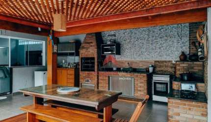 Casa à venda, 246 m² por R$ 1.600.000,00 - Villa Branca - Jacareí/SP