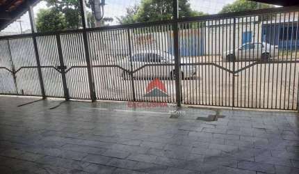 Casa com 3 dormitórios à venda, 121 m² por R$ 690.000,00 - Chácaras Reunidas - São José dos Campos/SP