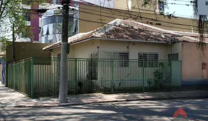 Casa com 4 dormitórios, 200 m² - venda por R$ 1.300.000 ou aluguel por R$ 8.000/mês - Centro - São José dos Campos/SP