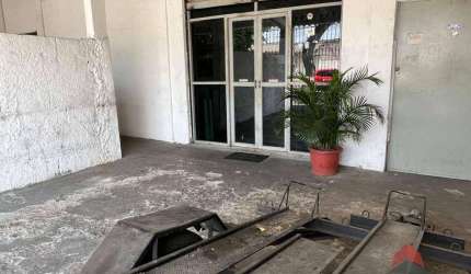 Ponto para alugar, 220 m² por R$ 2.800,00/mês - Jardim Satélite - São José dos Campos/SP