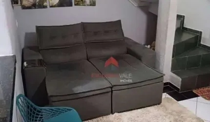 Casa em Világio com 2 dormitórios à venda, 70 m² por R$ 383.000 - Jardim Portugal - São José dos Campos/SP