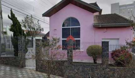 Casa com 3 dormitórios sendo 1 suíte  à venda, 222 m² por R$ 850.000 - Centro - Jacareí/SP