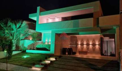Linda Casa Térrea com 03 dormitórios (1st.) à venda, 211 m² por R$ 1.272.000 - Condomínio Terras do Vale - Caçapava/SP