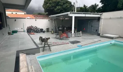 Excelente Sobrado com 04 dormitórios (4st.) à venda, 268 m² por R$ 1.680.000 - Bosque dos Eucaliptos - São José dos Campos/SP