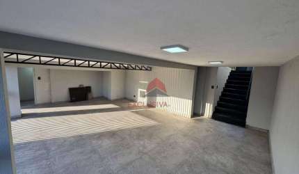 Excelente Sobrado com 03 dormitórios (1st.) à venda, 190 m² por R$ 1.100.000 - Bosque dos Eucaliptos - São José dos Campos/SP