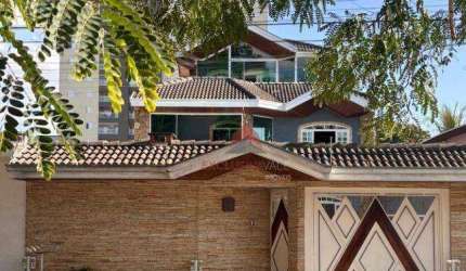Casa com 3 Suítes para alugar, 210 m² por R$ 6.626/mês - Villa Branca - Jacareí/SP