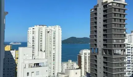 Cobertura à venda no bairro Pioneiros - Balneário Camboriú/SC