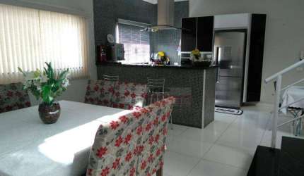 Casa com 3 dormitórios à venda, 250 m² por R$ 600.000,00 - Residencial Furlan - Santa Bárbara D'Oeste/SP