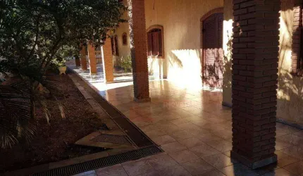 Chácara com 4 dormitórios à venda, 1000 m² por R$ 1.500.000,00 - Chácara Letônia - Americana/SP