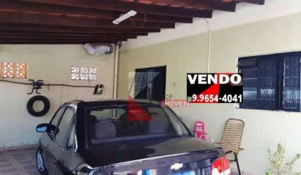 Linda casa com edícula, bem localizada à venda no Bairro Jardim Europa em Sta Bárbara D’Oeste-SP.