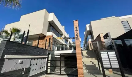Sobrado em condomínio com 3 suítes à venda, 240 m² por R$ 1.567.000 - Santa Feli