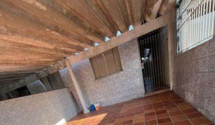 Casa Térrea para Aluguel em Vila Tupi Praia Grande-SP