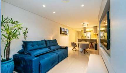 Apartamento no Ed. Amores da Brava na Praia Brava