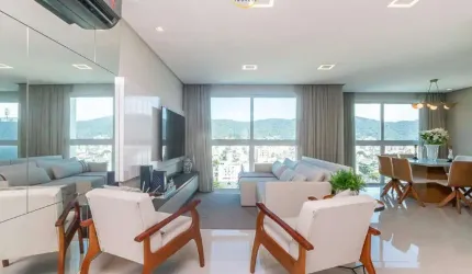 Apartamento à venda no Ed. Falcon Tower