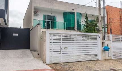 Sobrado 3 quartos à venda na Praia dos Amores Balneário Camboriú