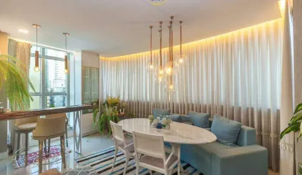 Apartamento à venda em Balneário Camboriú com 3 suítes