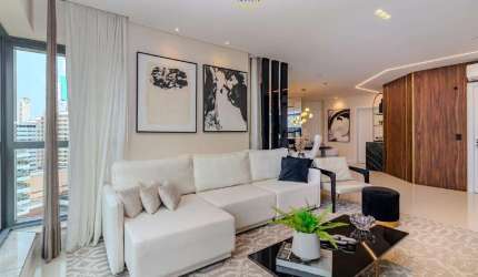 Apartamento à venda na quadra mar de Balneário Camboriú - New York