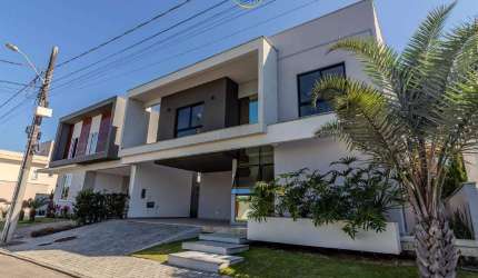 Casa à venda no Condomínio Villagio da Barra