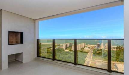 Apartamento com vista mar à venda no Ed. Torres da Brava