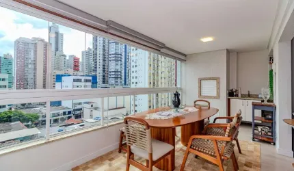 Apartamento à venda no Ed. Isadora Cristina em Balneário Camboriú