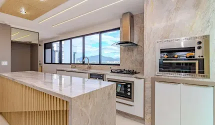 Apartamento a venda no Ed. Florida Tower