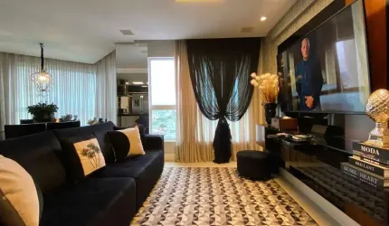 Apartamento à venda no Edifício Opera Plaza