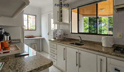 Apartamento à venda no Ed. Costa do Sol em Balneário Camboriú