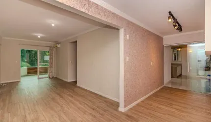 Apartamento com terraço à venda no Ed. Cidade do Cairo em Balneário Camboriú