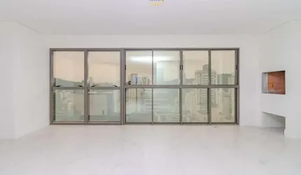 Apartamento à venda no Ed. Las Brisas Balneário Camboriú