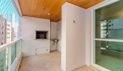 Apartamento à venda no Ed. Águas de Veneza em Balneário Camboriú