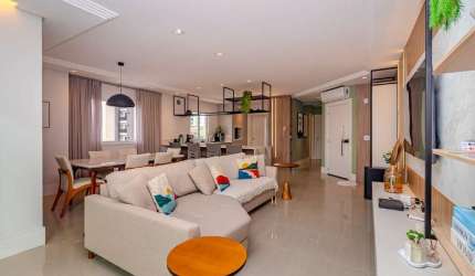 Apartamento à venda no centro de Balneário Camboriú