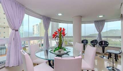 Apartamento à venda no Edifício Port Arthur