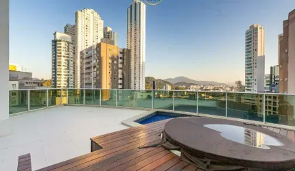 Apartamento no Ed. Magnifique Tower em Balneário Camboriú