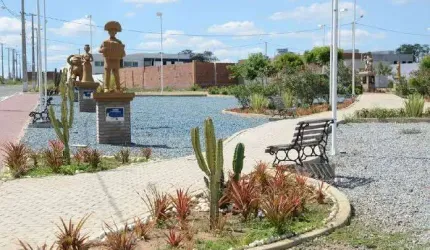 Terreno à venda, 140.00 m2 por R$50000.00  - Alto Do Moura - Caruaru/PE