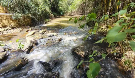 Vendo chácara em Itatiaiuçu de 4000m² excelente localização.