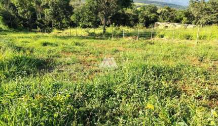 Vendo chácara em Itatiaiuçu de 1000m² excelente localização.