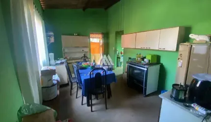 Vendo casa em Cachoeira dos Chaves com boa localização!