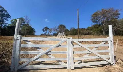 Vendo chácara em Itatiaiuçu de 1000m² excelente localização.