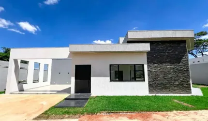 Casa de condomínio á venda com 03 quartos sendo 01 suíte em Igarapé MG!