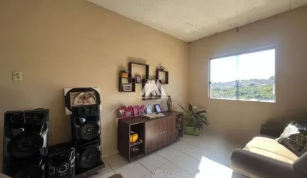 Alugo apartamento com 03 quartos - Itaúna/ Mg!