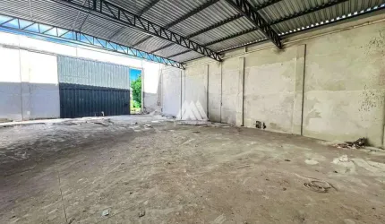 Alugo galpão comercial em Itaúna com excelente localização!