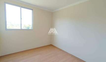 Alugo apartamento com 02 quartos no térreo Lourdes- Itaúna/ Mg!