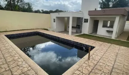 Casa a venda alto padrão lote 360m² murado no Jardim Colonial em Igarapé MG!