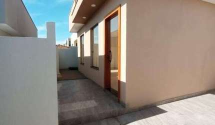 Casa á venda de 160m² com 03 quartos sendo 01 suíte em Igarapé MG!